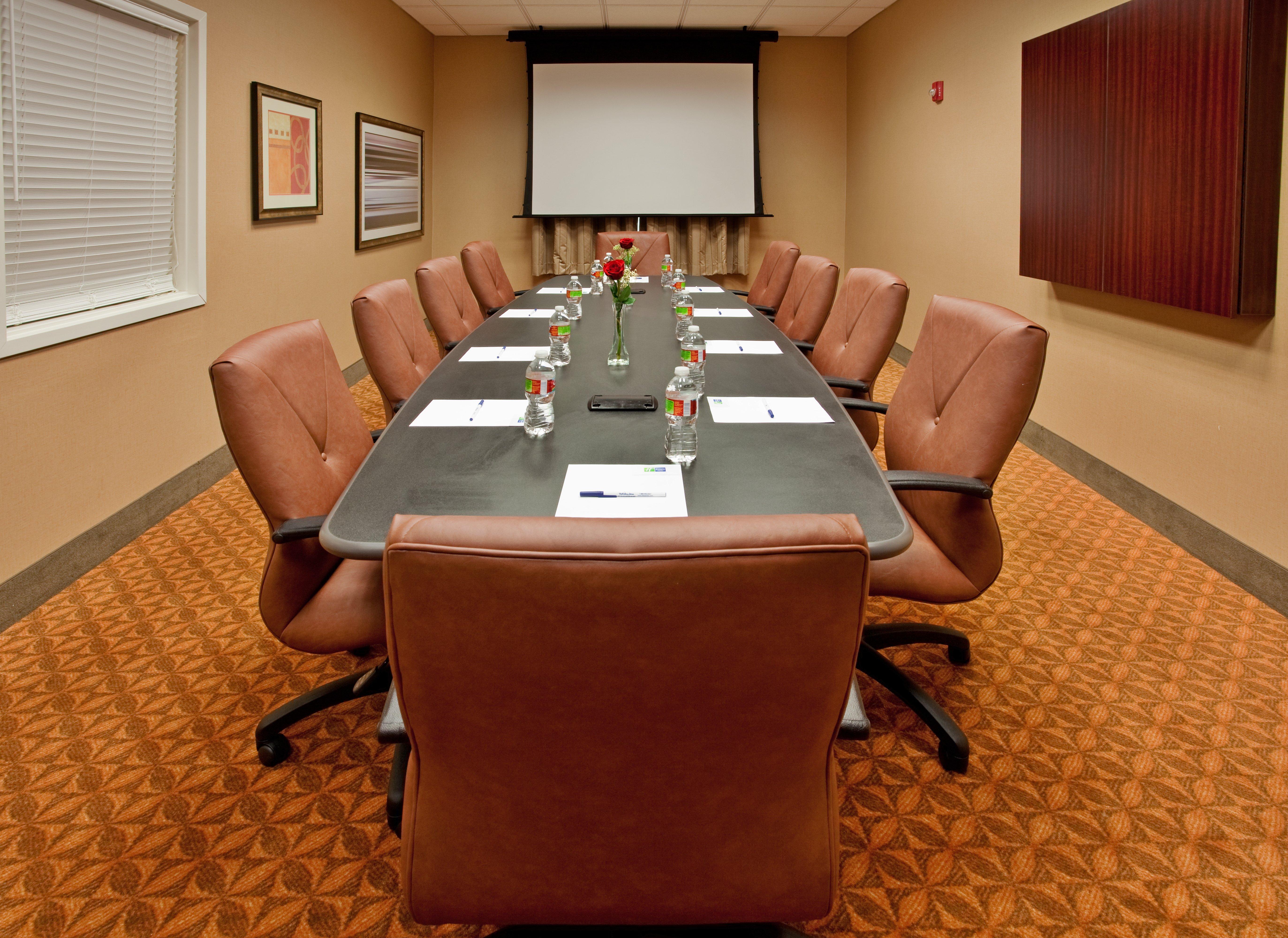 Holiday Inn Express Hotel & Suites Kansas City - Grandview By Ihg Exterior photo