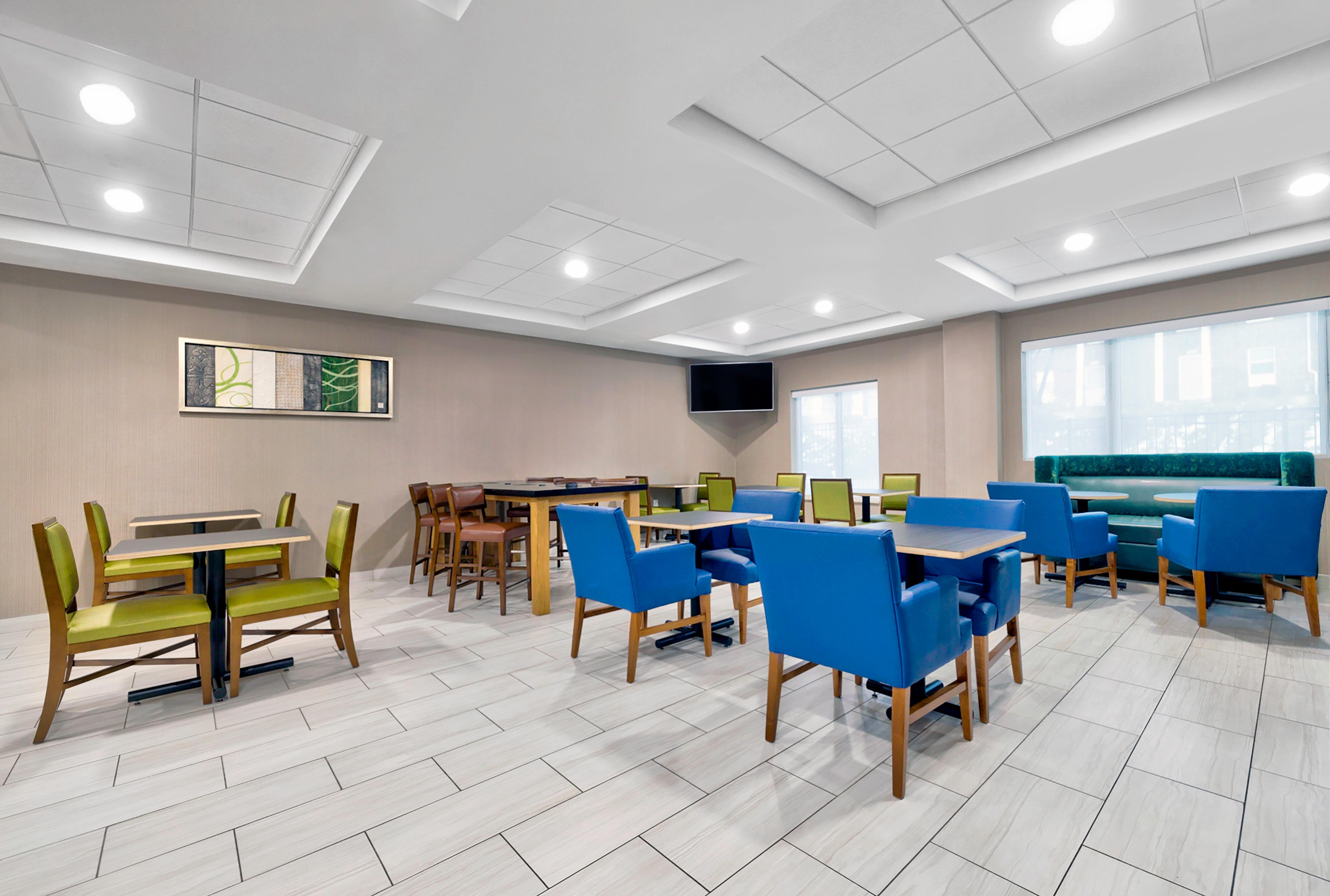 Holiday Inn Express Hotel & Suites Kansas City - Grandview By Ihg Exterior photo